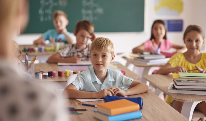 childrens at school Difficoltà di apprendimento e disturbi emotivi e comportamentali